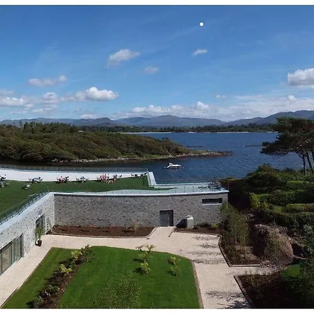 Parknasilla Self Catering Lodges Sneem