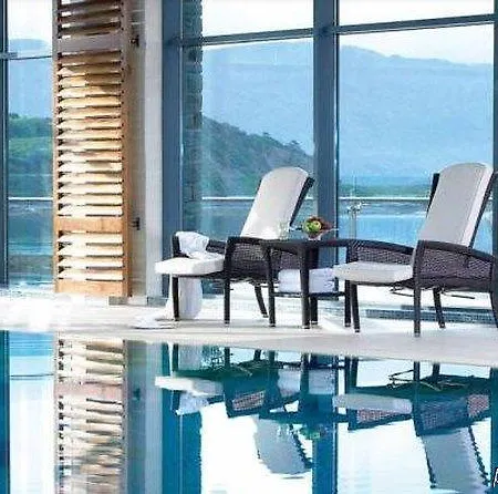 Parknasilla Self Catering Lodges