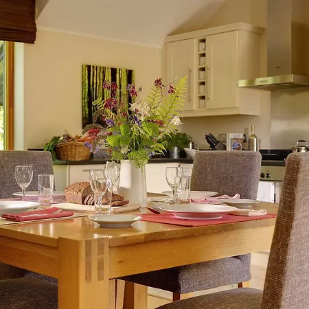 Parknasilla Self Catering Lodges Gerendaház *